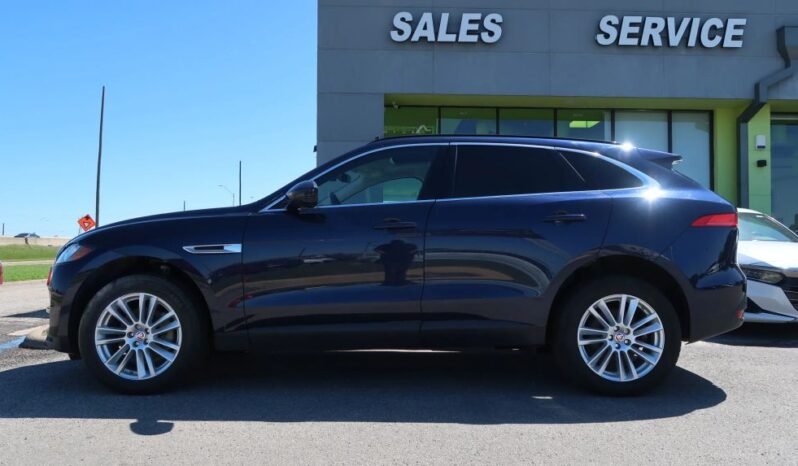 2019 Jaguar F-PACE 25t Prestige Sport Utility 4D full
