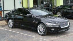 2017 Jaguar XJ XJ R-Sport Sedan 4D full