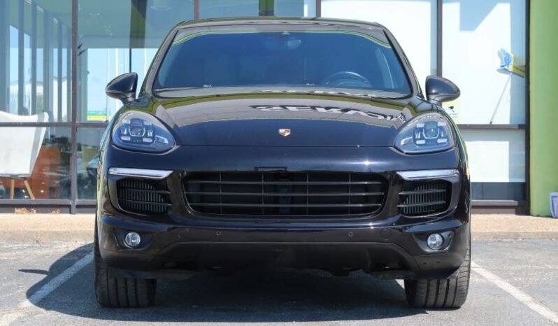2018 Porsche Cayenne S Sport Utility 4D full