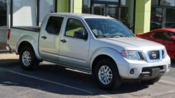 2019 Nissan Frontier Crew Cab SV Pickup 4D 5 ft full