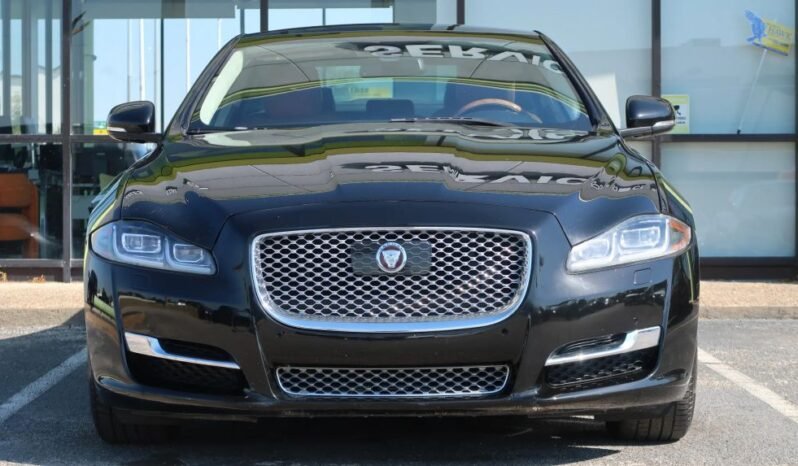 2017 Jaguar XJ XJL Portfolio Sedan 4D full