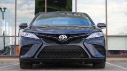 2019 Toyota Camry XSE Sedan 4D full